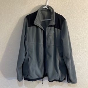 Men’s Eddie Bauer fleece Jacket